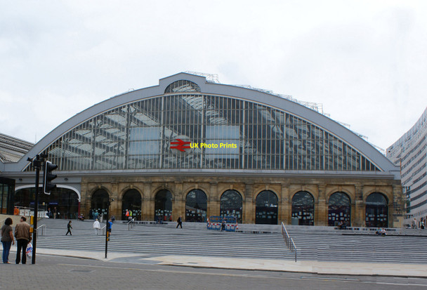 Photo 6"x4" Lime Street Station Liverpool c2010