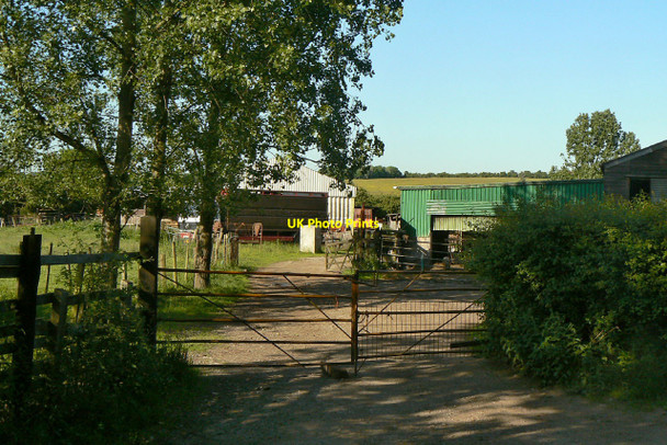 Photo 6"x4" Farmyard at Aldercar Heanor c2010
