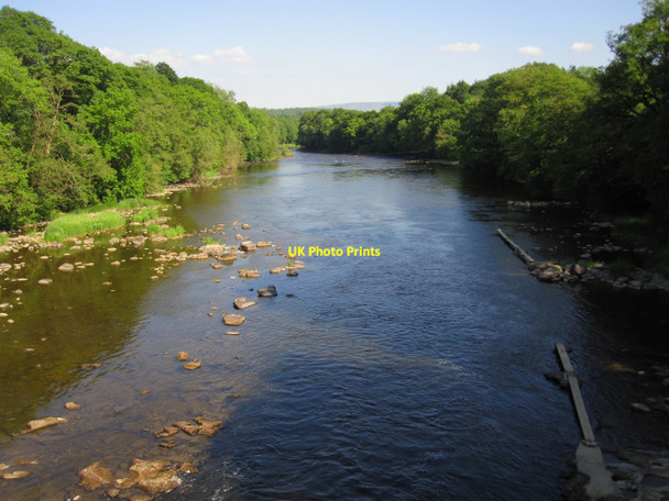 Photo 6"x4" River Wye in June from the Llanstephan suspension bridge, showing the fishing planks Llanstephan c2010