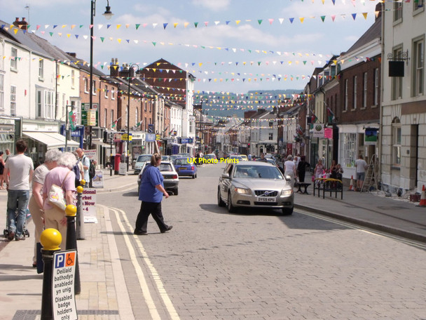 Photo 6"x4" Broad Street, Welshpool Welshpool\/Y Trallwng c2010
