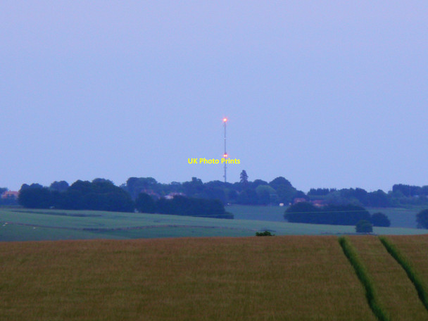 Photo 6"x4" Telecoms mast, Membury Baydon c2010