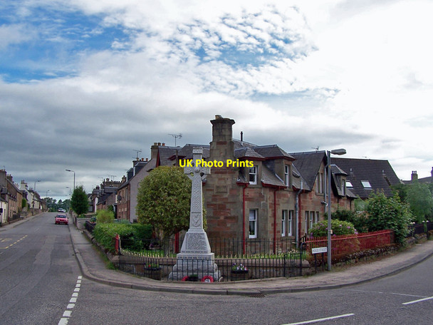 Photo 6"x4" War memorial, Maryburgh Dingwall\/NH5458 c2010