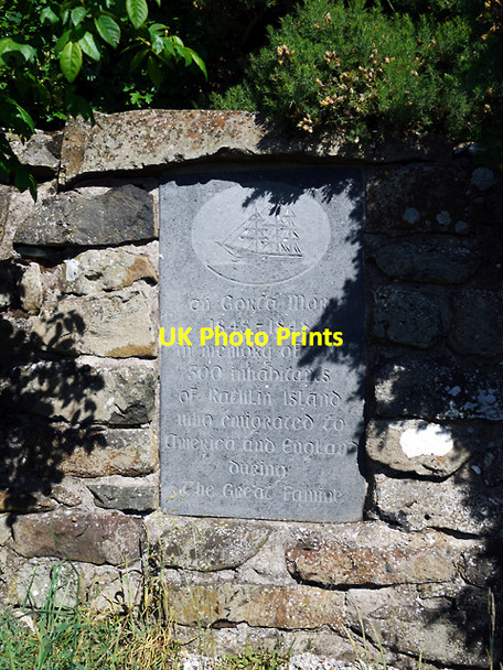 Photo 6"x4" Famine memorial, Rathlin Island Ballycastle\/D1140 c2010