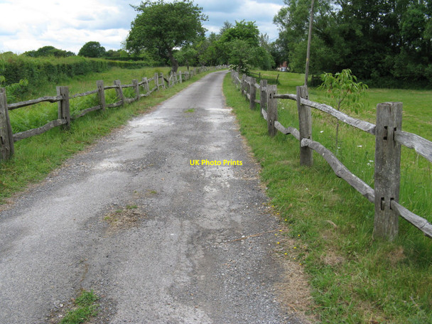 Photo 6"x4" Farm road and path to Brook Lodge Farm Rose Hill\/TQ4516 c2010