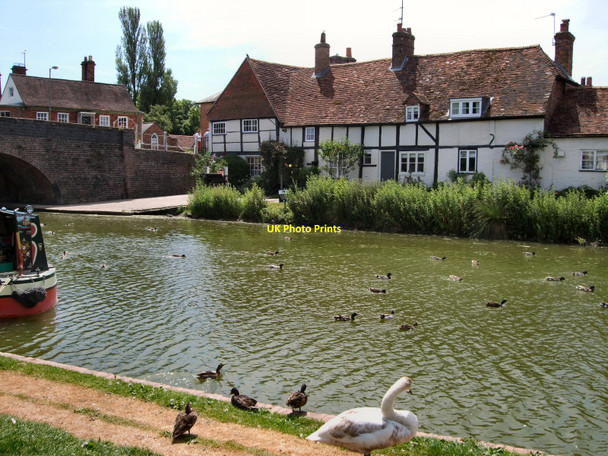 Photo 6"x4" Cottage beside Kennet & Avon Canal Hungerford\/SU3368 c2010