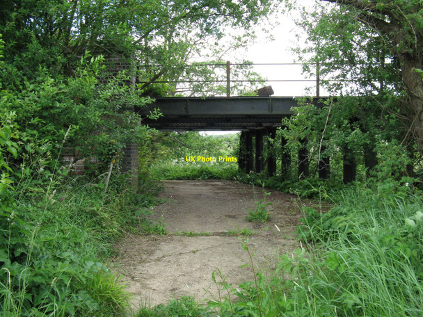 Photo 6"x4" Rail bridge over footpath and the River Uck Isfield c2010