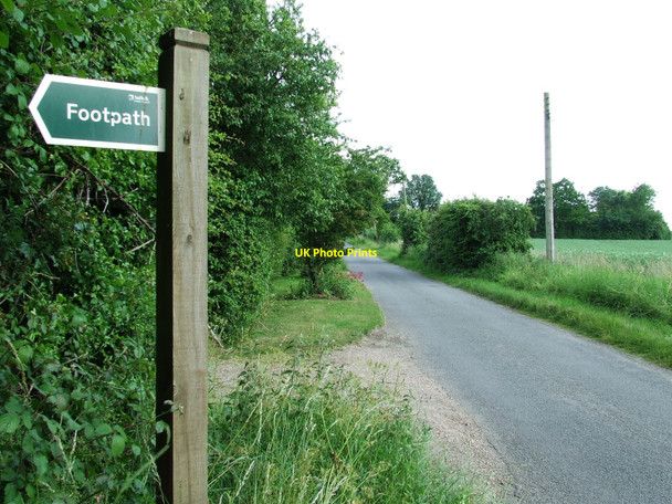 Photo 6"x4" Footpath Sign Hunston Green c2010