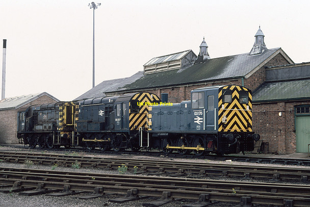 Photo 6"x4" March Railway Depot March\/TL4196 c1980
