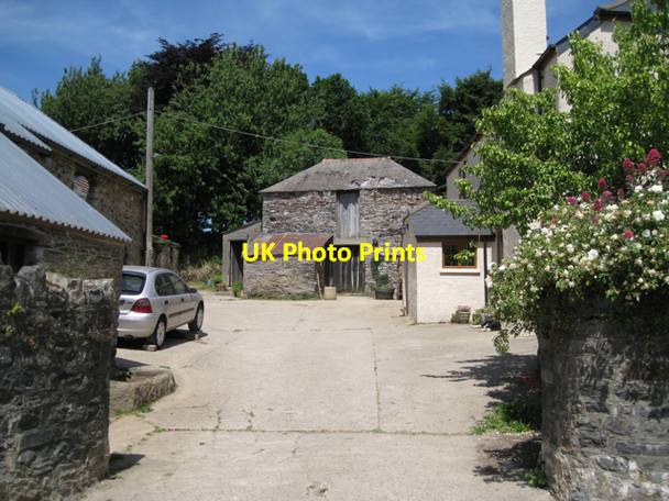 Photo 6"x4" Waye Farm entrance Wotton Cross\/SX8069 c2010