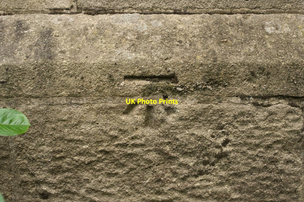 Photo 6"x4" Cut Bench Mark (close-up) Beckwithshaw c2010