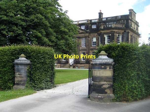 Photo 6"x4" Heath conservation village - Heath Hall SE gate piers Wakefield\/SE3320 c2010