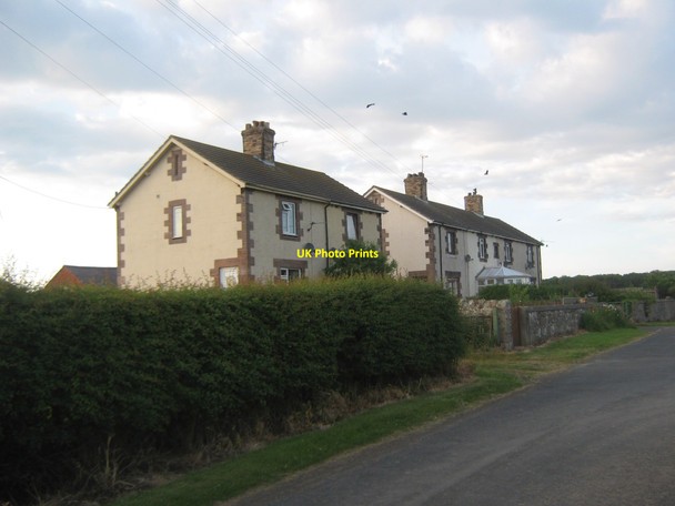 Photo 6"x4" Housing at Cheswick Buildings Cheswick Buildings c2010