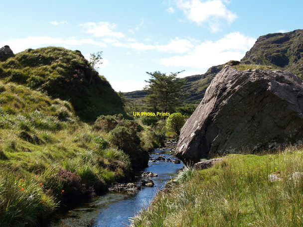 Photo 6"x4" The Gap of Dunloe - The River Loe near Head of Gap. Beaufort\/V8892 c2007