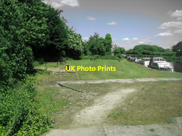 Photo 6"x4" Picnic area - Foxholes Normanton\/SE3822 c2010