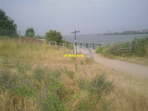 Photo 6"x4" Thamesmead Riverside Thamesmead c2010