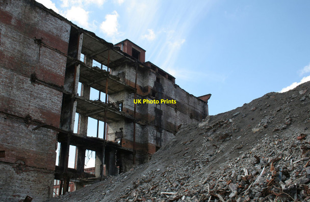Photo 6"x4" Maple Mills Oldham c2010 P2