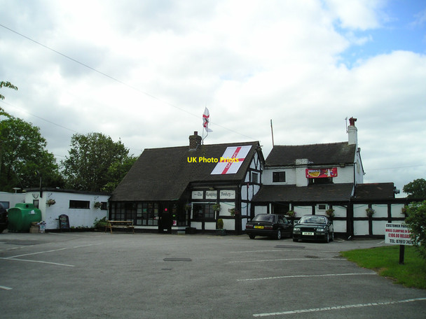 Photo 6"x4" The Romping Donkey Pub, Hassall Green, Sandbach Sandbach c2010