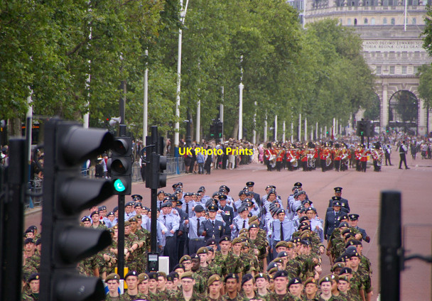 Photo 6"x4" Parade on The Mall, London Westminster c2010