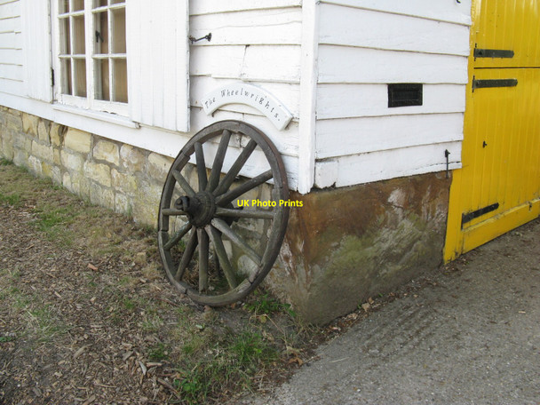 Photo 6"x4" The Wheelwrights opposite The Hurstwood High Hurstwood c2010