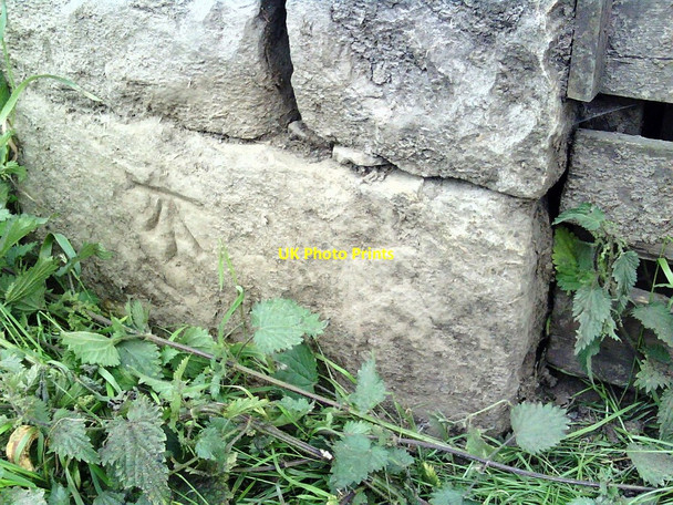 Photo 6"x4" Benchmark on barn on Beggarmans Road Gayle c2010