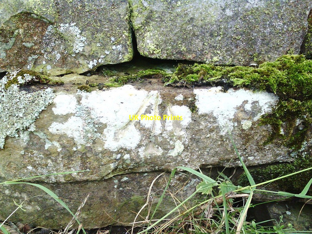 Photo 6"x4" Pivot benchmark on wall of High Lane Countersett c2010