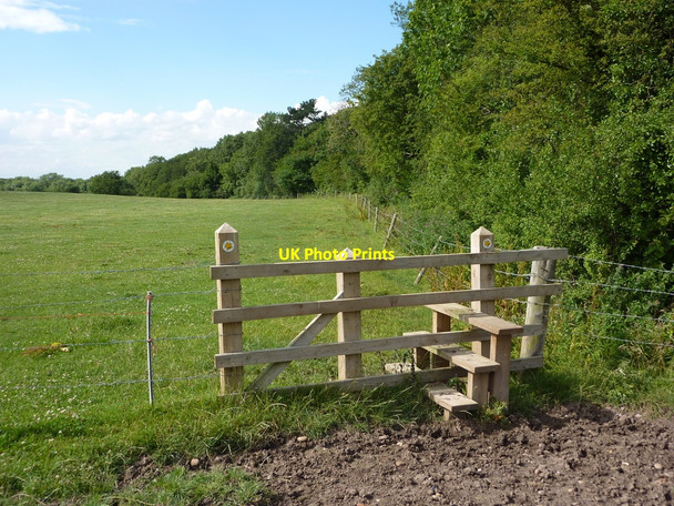 Photo 6"x4" Stile by the corner of Castle Hill Wood Little Gringley c2010