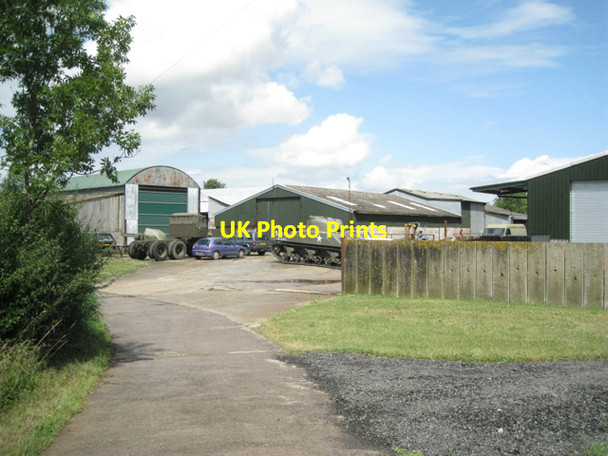 Photo 6"x4" Vehicles and buildings near The Elms. Rockhampton c2010