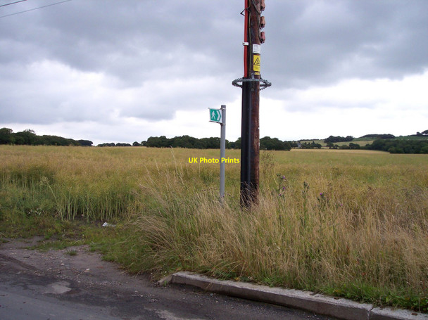 Photo 6"x4" Signpost marks the start of path to Robin's Lane and Shaley Brow Crawford\/SD5002 c2010