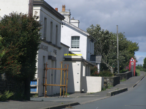 Photo 6"x4" Lancashire Hotel Newtown\/SC3273 c2010