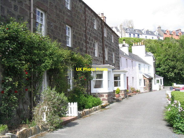 Photo 6"x4" Beaumont Crescent, Portree, Isle of Skye Portree \/ Port Righ c2007