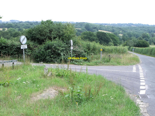 Photo 6"x4" Junction of Newick Lane and Piccadilly Lane, Mayfield Mayfield\/TQ5826 c2010