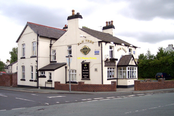 Photo 6"x4" Elm Tree public house Burtonwood Burtonwood c2010