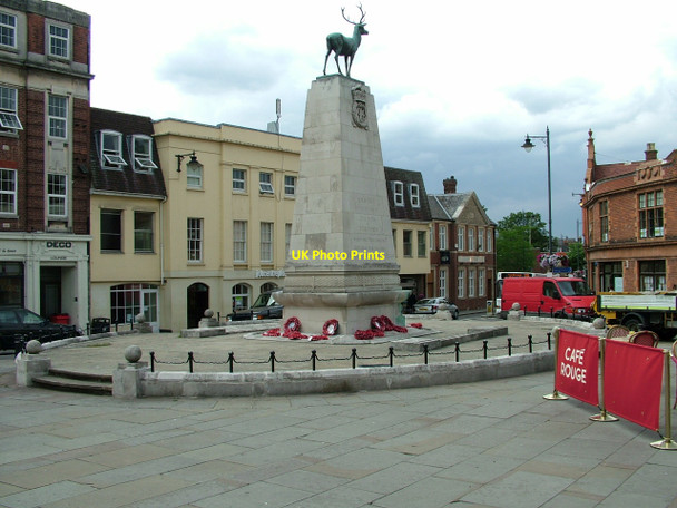 Photo 6"x4" Hertford war memorial Hertford c2010