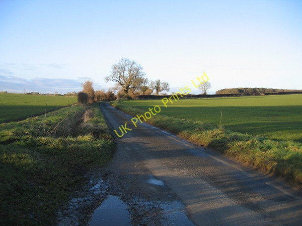 Photo 6"x4" Country road, Weasenham St Peter, Norfolk Weasenham St Peter c2006