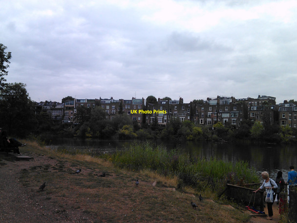 Photo 6"x4" Pond in Hampstead Heath Hampstead\/TQ2685 c2010