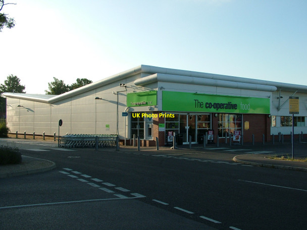 Photo 6"x4" Co-Op supermarket, Victoria Road, Woolston Woolston\/SU4310 c2010