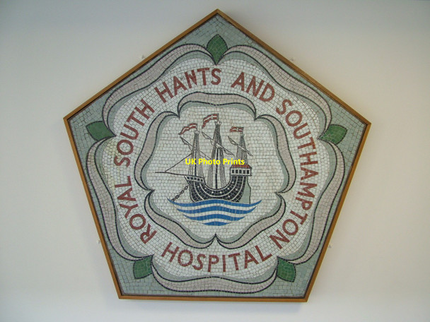 Photo 6"x4" Mosaic, Royal South Hants & Southampton Hospital Southampton c2010