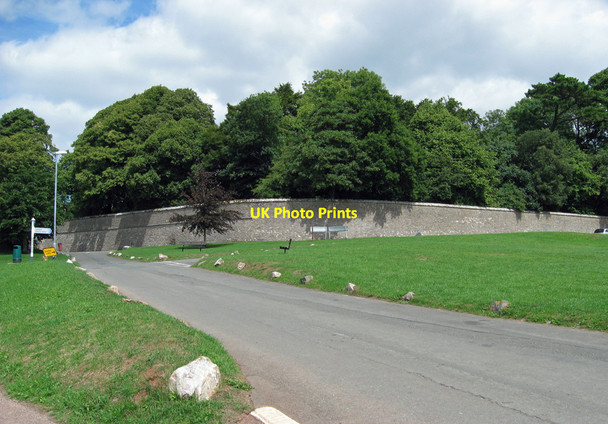 Photo 6"x4" Denbury Green Wotton Cross\/SX8069 c2010 P1