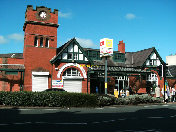 Photo 6"x4" West Kirby railway station Hoylake c2009