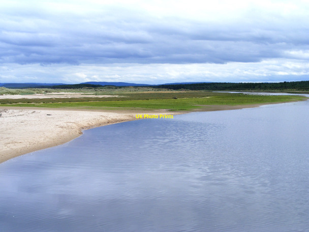 Photo 6"x4" The River Lossie At Lossiemouth Lossiemouth c2010