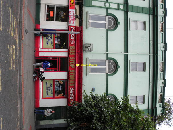 Photo 6"x4" Bus Stop Stores, Derry \/ Londonderry Londonderry\/C4316 c2010