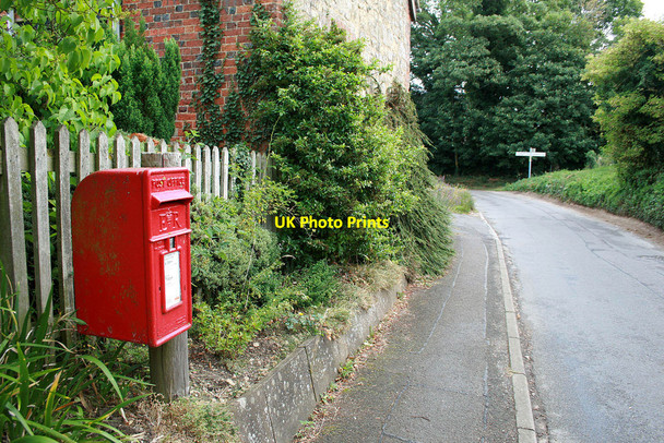 Photo 6"x4" Lane and postbox Wood Burcote c2010
