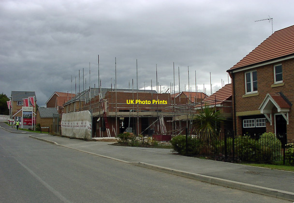 Photo 6"x4" Going Up - New Residential Development Barton-Upon-Humber c2010