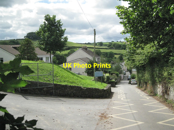 Photo 6"x4" School entrance, Old Road, Harbertonford Harbertonford c2010