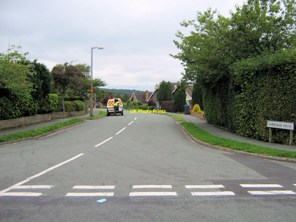 Photo 6"x4" Carriage Drive Biddulph c2010