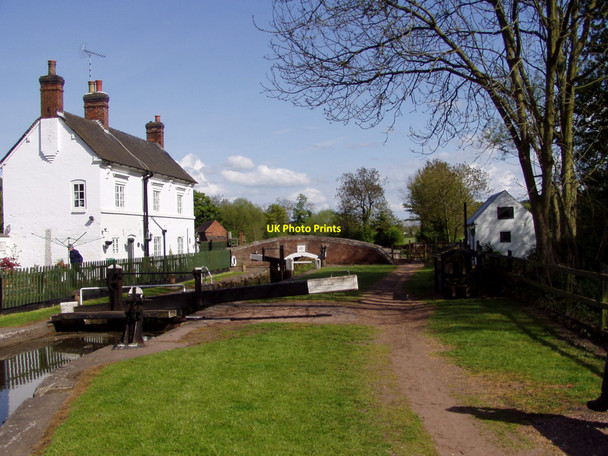 Photo 6"x4" Colwich Lock, Staffordshire Little Haywood c2010 P1