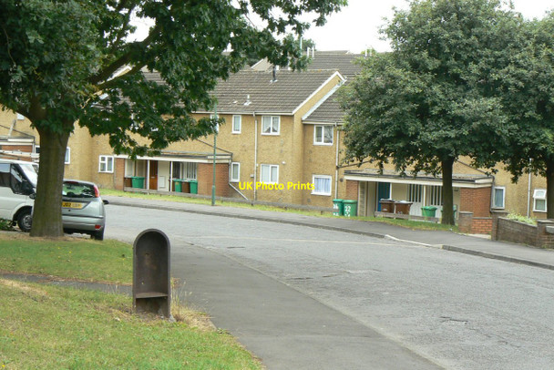 Photo 6"x4" Lytham Gardens Bestwood c2010