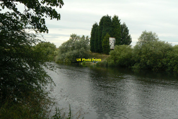 Photo 6"x4" River Trent at Thrumpton Long Eaton c2010