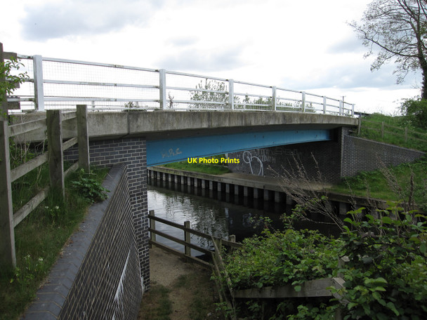 Photo 6"x4" Ferry Lane bridge West Row c2010