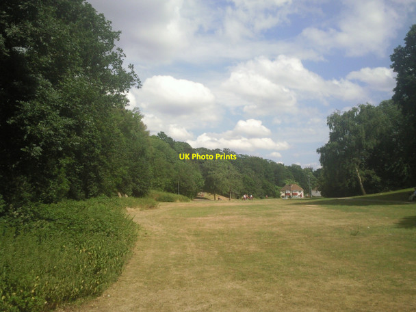 Photo 6"x4" Martens Grove Park Crayford\/TQ5174 c2010
